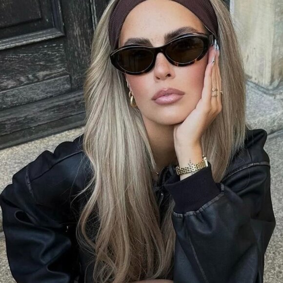 Prada PR26ZS 14L09Z Sunglasses Honey Tortoise Oval Frame - Picture 1 of 13